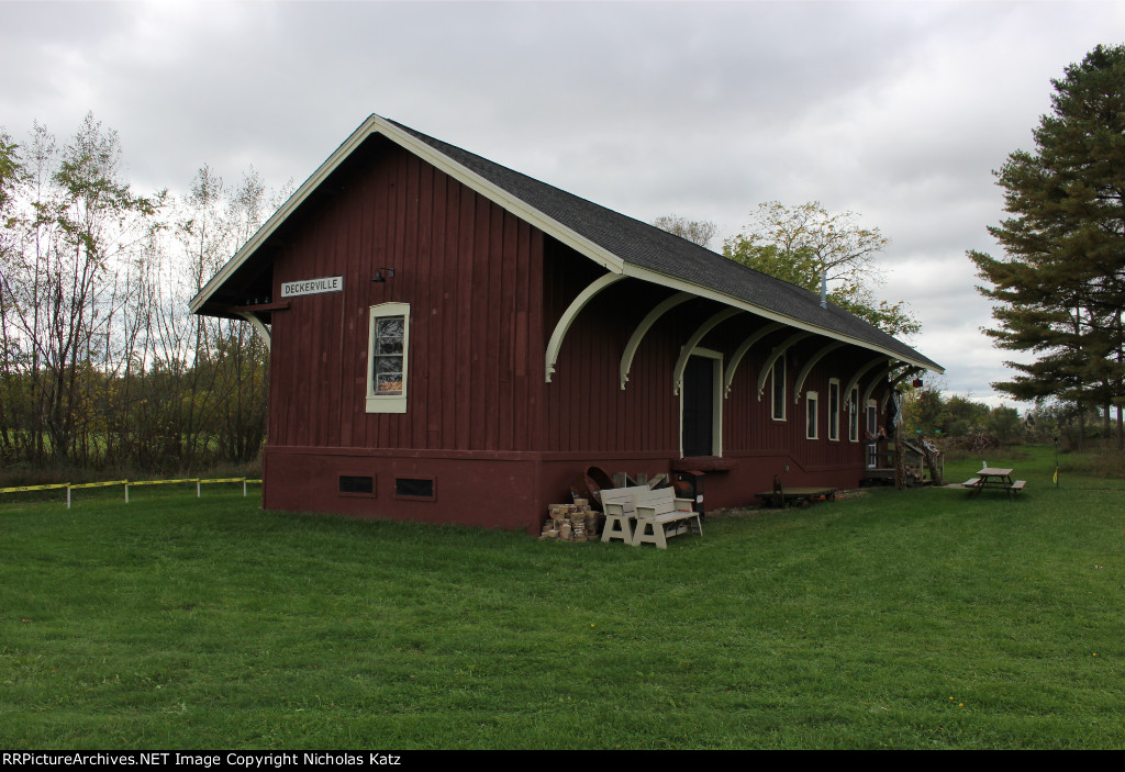 Deckerville PM Depot